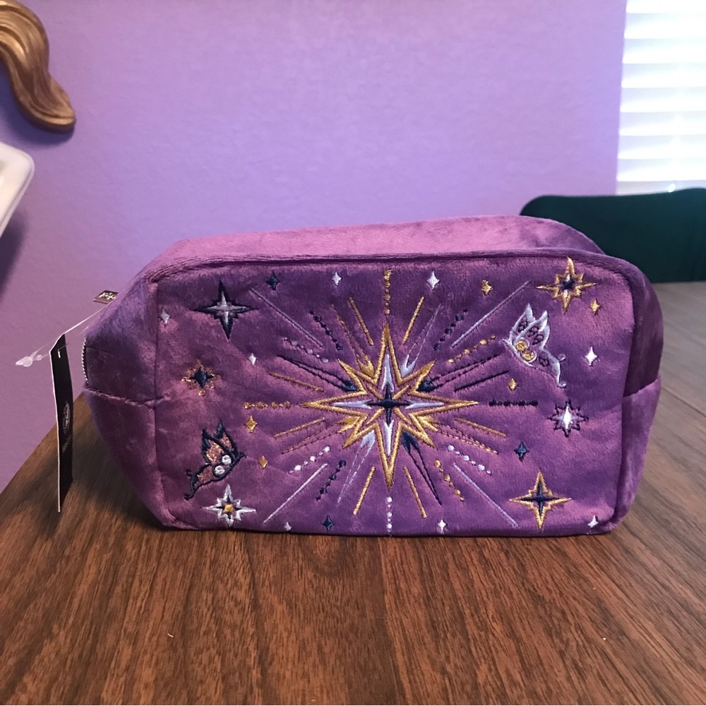Fairyloot Darker by Four Pouch